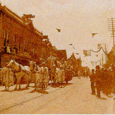 Parade on North Santa Cruz Avenue