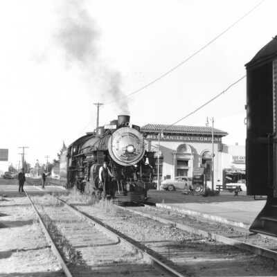 1954 SP 2458 at Station