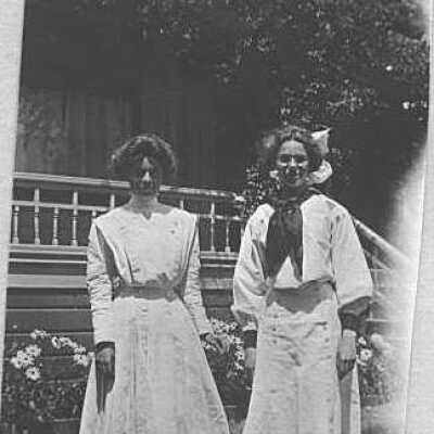Enid and Ruth Turner