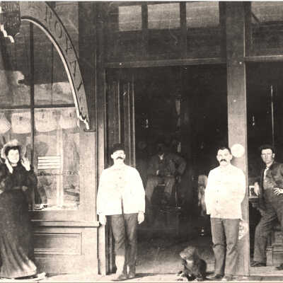 1894 Royal Shaving Parlors in Arlington Hotel