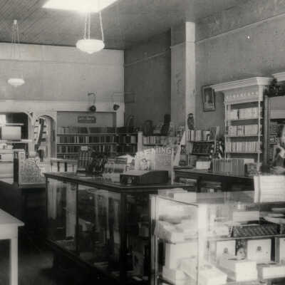 Crall's Bookstore
