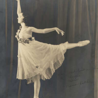 Gollner, Nana-Ruth