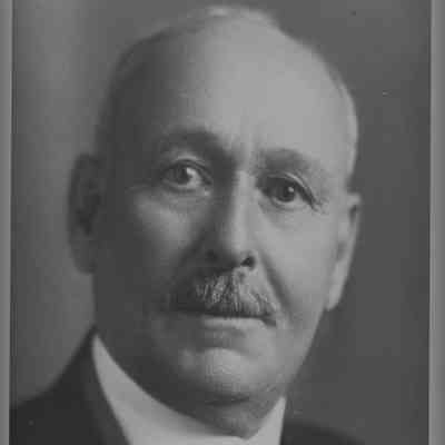 1912-1914 Richard R. Bell