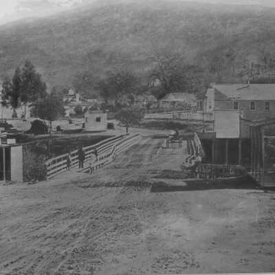 1882 - 1906 Main Street Bridge
