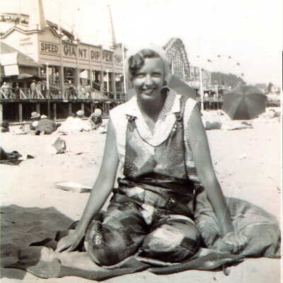 Mima Templeman at Santa Cruz