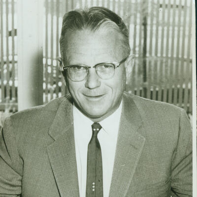 Farwell, Lyndon
