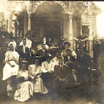 Leighton, Lucile family