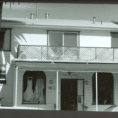 University Ave. 104