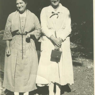 Susie and Gladys
