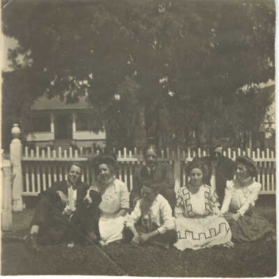 Franks, Lucile Leighton and "The Bunch"