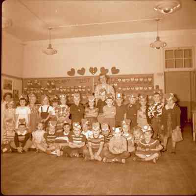 University Avenue School - Kindergarten Class