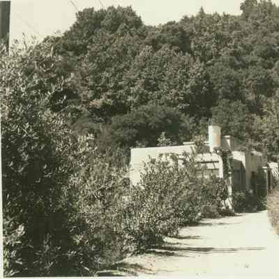 Gatehouse at "The Cats" estate