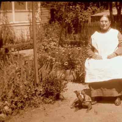 Walker, Celia White