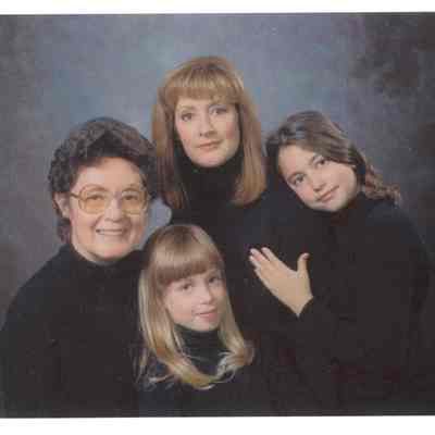 Mary Barnes, daughter and granddaughters