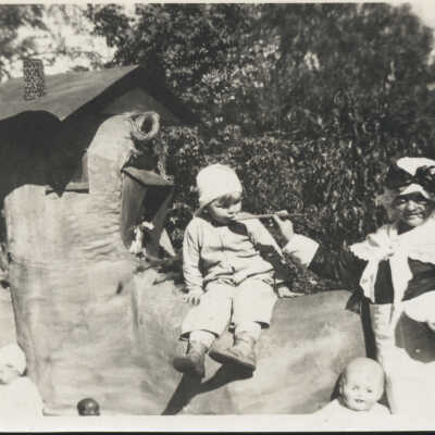 Parade 1933