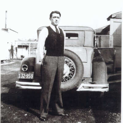 Joe Doetsch, Jr. and his Nash
