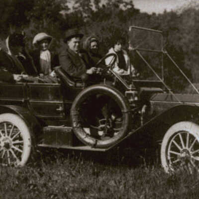 1912 Model T Ford on Glenridge