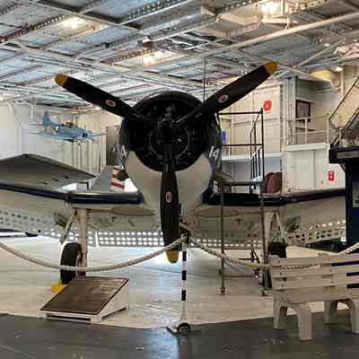 SBD-5 Dauntless