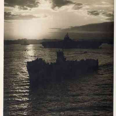 USS Yorktown (CV-10) in Tokyo Bay
