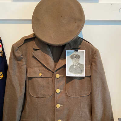 WWII Army Air Corp Uniform (Coat, Pants, Hat)