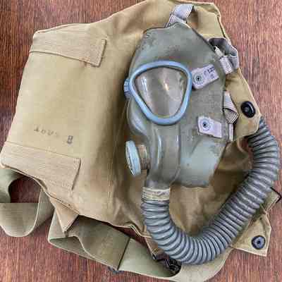 AAF Gas Mask/Gas Pack