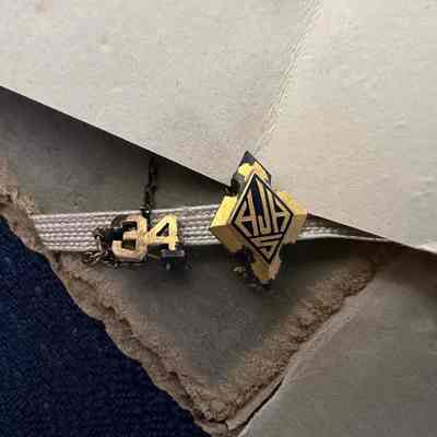 1934 Hammonton Junior HS Class Pin