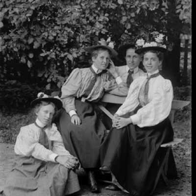 Negative, glass plate