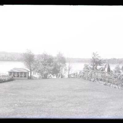 Negative, glass plate