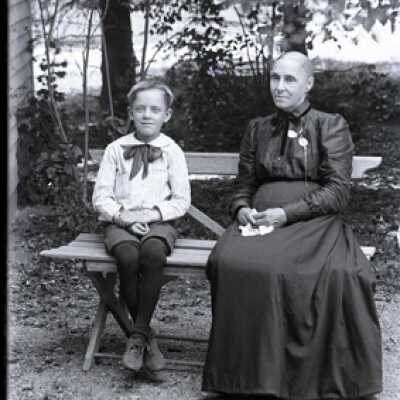 Negative, glass plate