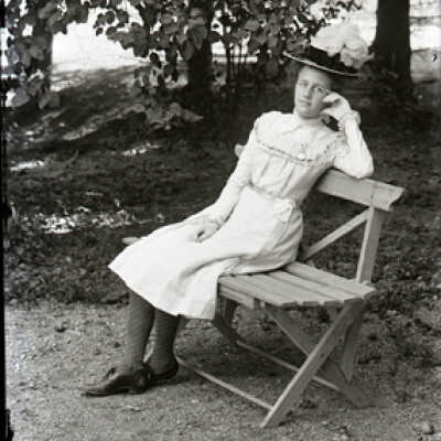 Negative, glass plate