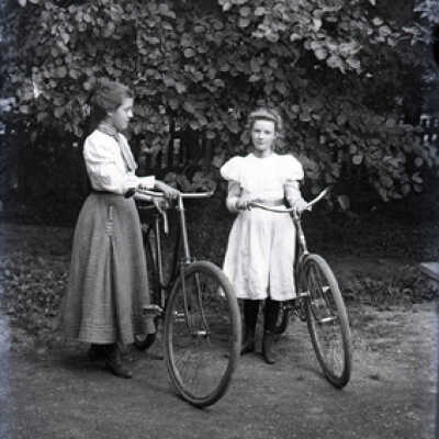 Negative, glass plate
