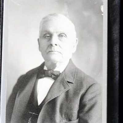 Negative, glass plate