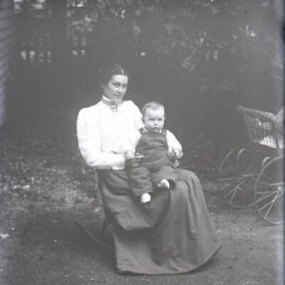 Negative, glass plate