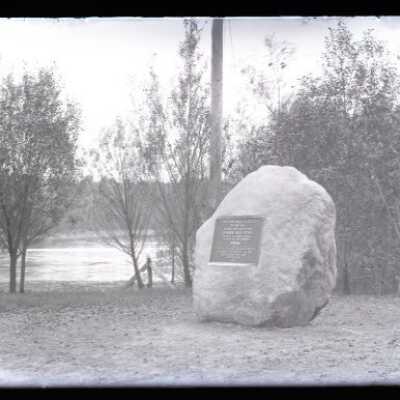 Negative, glass plate