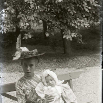 Negative, glass plate