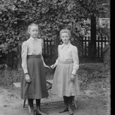 Negative, glass plate
