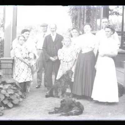 Negative, glass plate