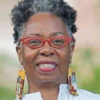 Jawole Willa Jo Zollar