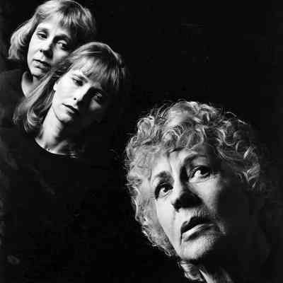 Wright, Amy; Robins, Laila; Hagen, Uta