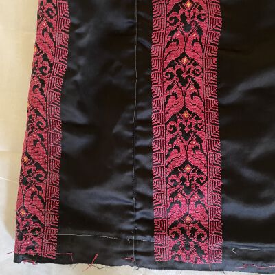 Skirt Detail