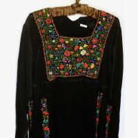          Six Branch Dress (1960-80) picture number 4
   