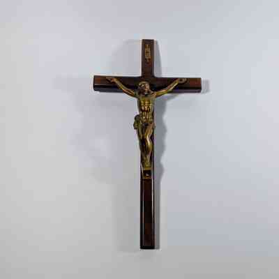 Crucifix with Corpus of Christ