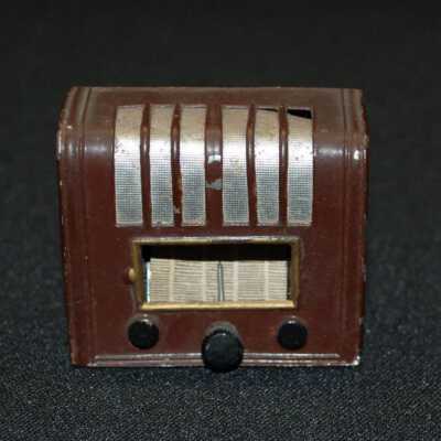 Miniature: Radio