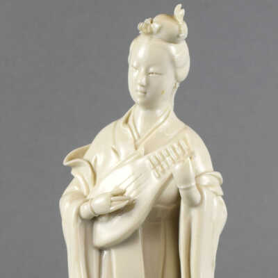 Blanc de Chine Figure
