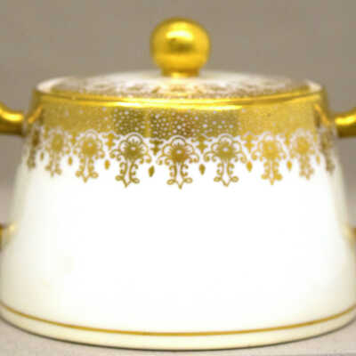 Sugar bowl