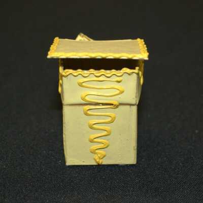 Miniature: Hamper