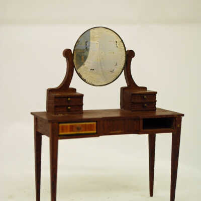 Miniature: Vanity