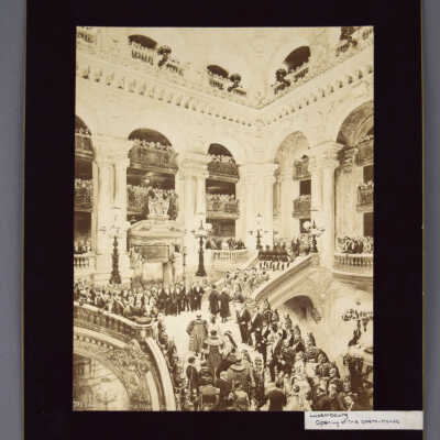 Paris, Luxembourg Gallery, Opening of the Opera
