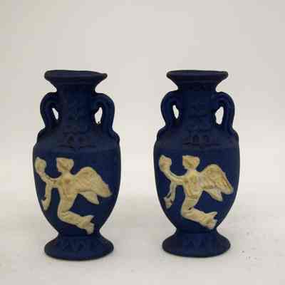 Miniature: Vases