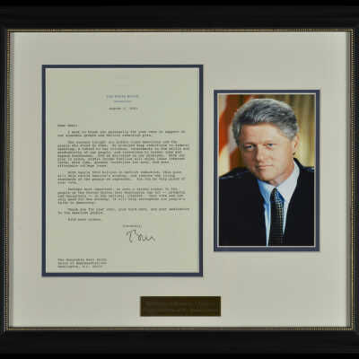 Letter from President Bill Clinton to the Honorable Neal Smith, August 5, 1993
